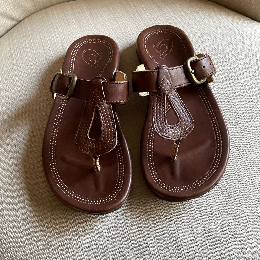 OluKai Sandals